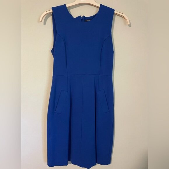 Lands' End Dresses & Skirts - LANDS’ END - blue sleeveless stretch shift dress - size 2